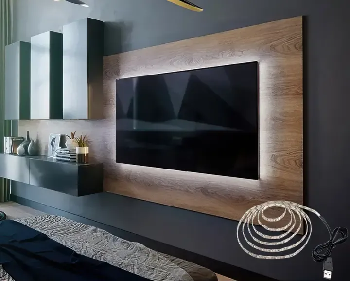 Світлодіодна LED SMD 3528 стрічка 5 вольт для повербанка USB світильник від Power Bank 5 м