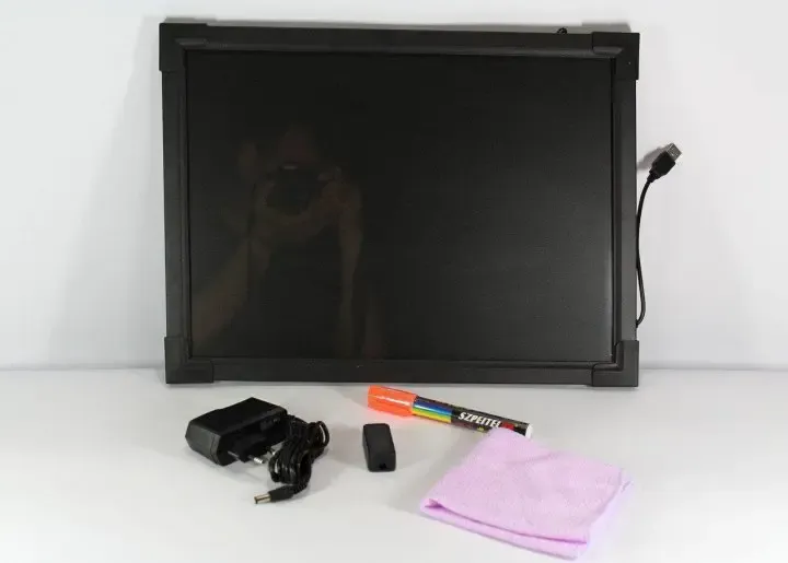 Борд, що світиться. LED дошка FLUORECENT BOARD 50*70 з фломастером та серветкою