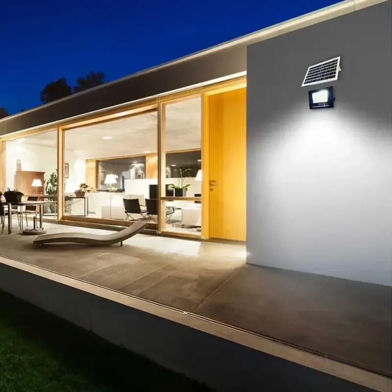 Вуличний прожектор-світильник із сонячною панеллю + пульт, 50W, W722 / Акумуляторний ліхтар на сонячній батареї