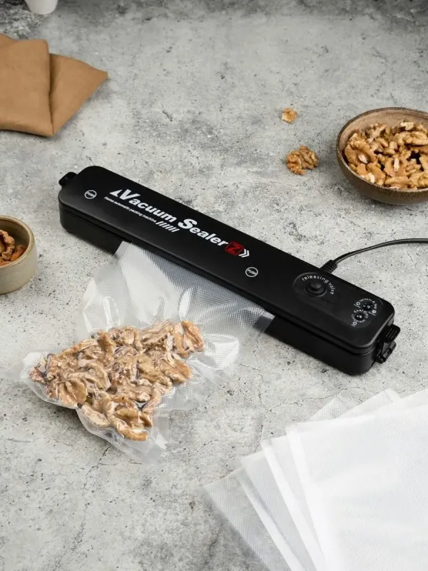 Вакууматор Vacuum Sealer вакуумний пакувальник для їжі, побутовий вакууматор чорний