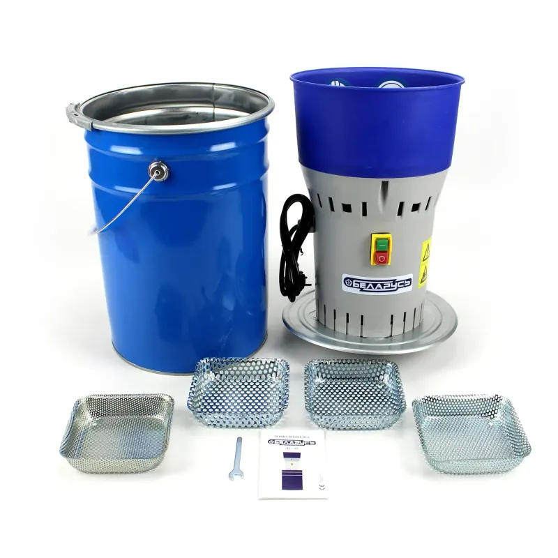 Зернодробилка Білорусь ДЗ-25 (1.3 кВт, 300 кг/год). Кормоподрібнювач із баком 25 л. ДКУ